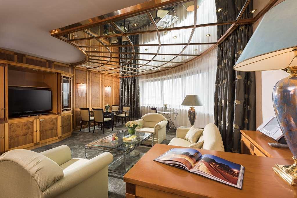 Maritim Hotel Magdeburg Ruang foto