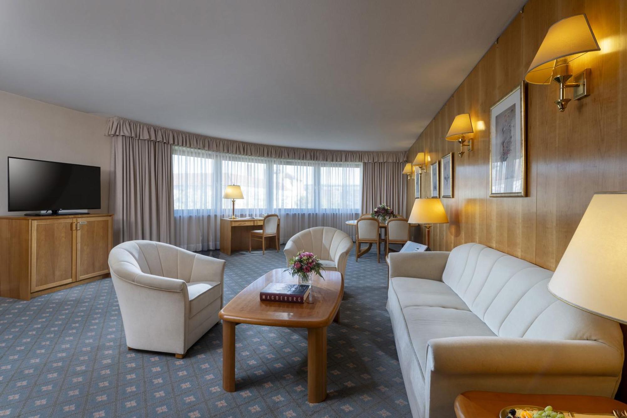 Maritim Hotel Magdeburg Bagian luar foto
