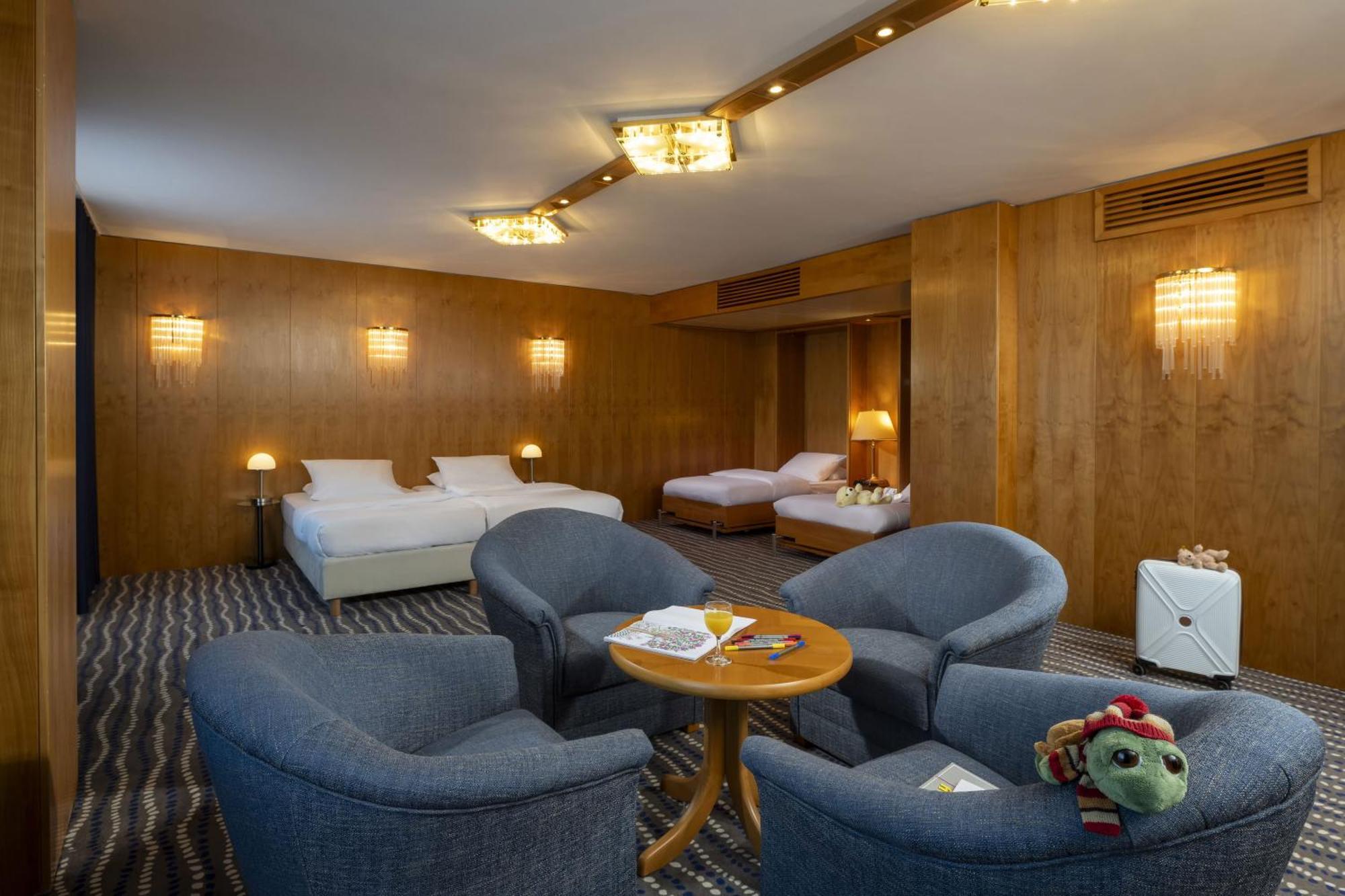 Maritim Hotel Magdeburg Bagian luar foto