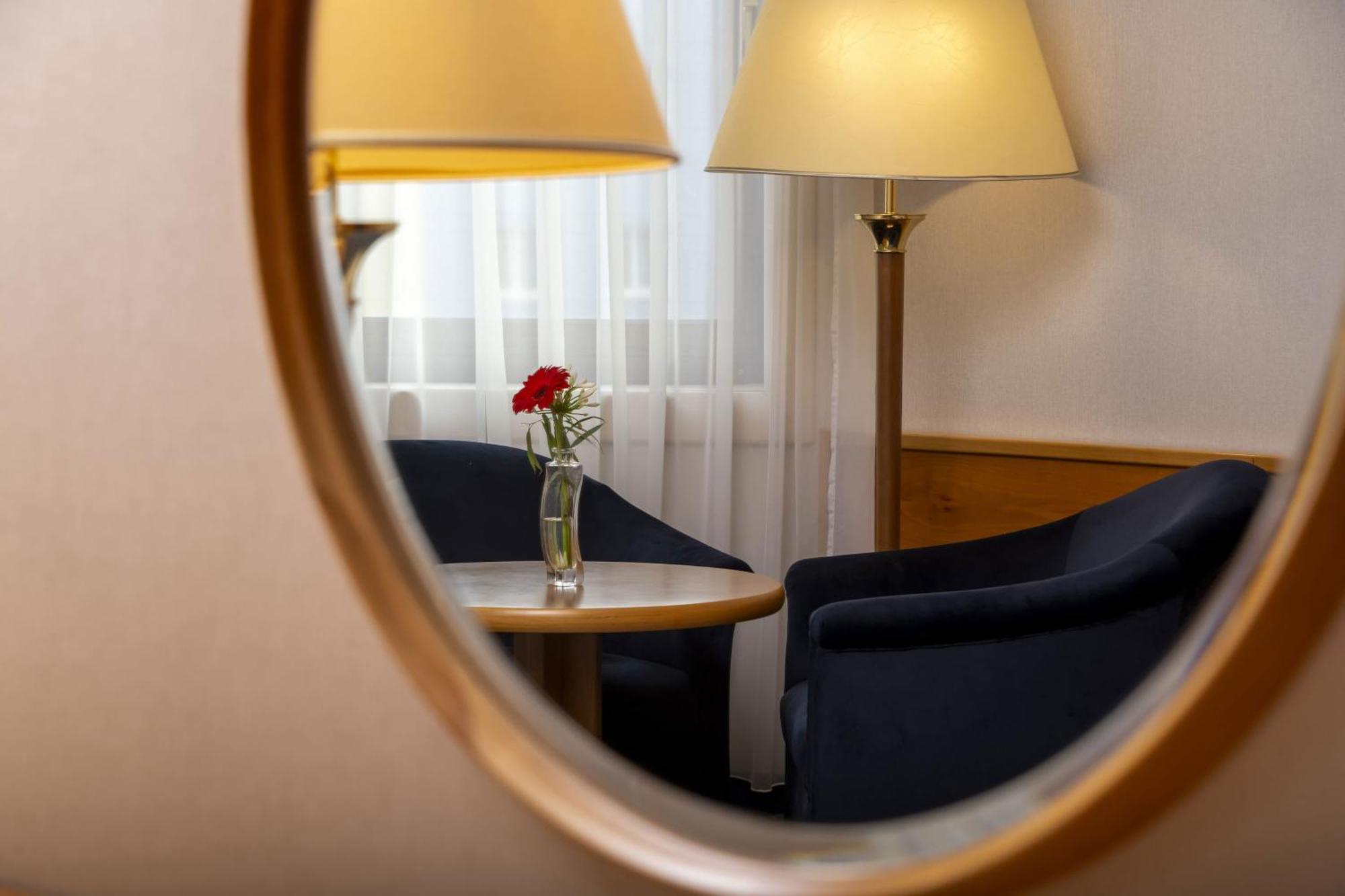Maritim Hotel Magdeburg Bagian luar foto